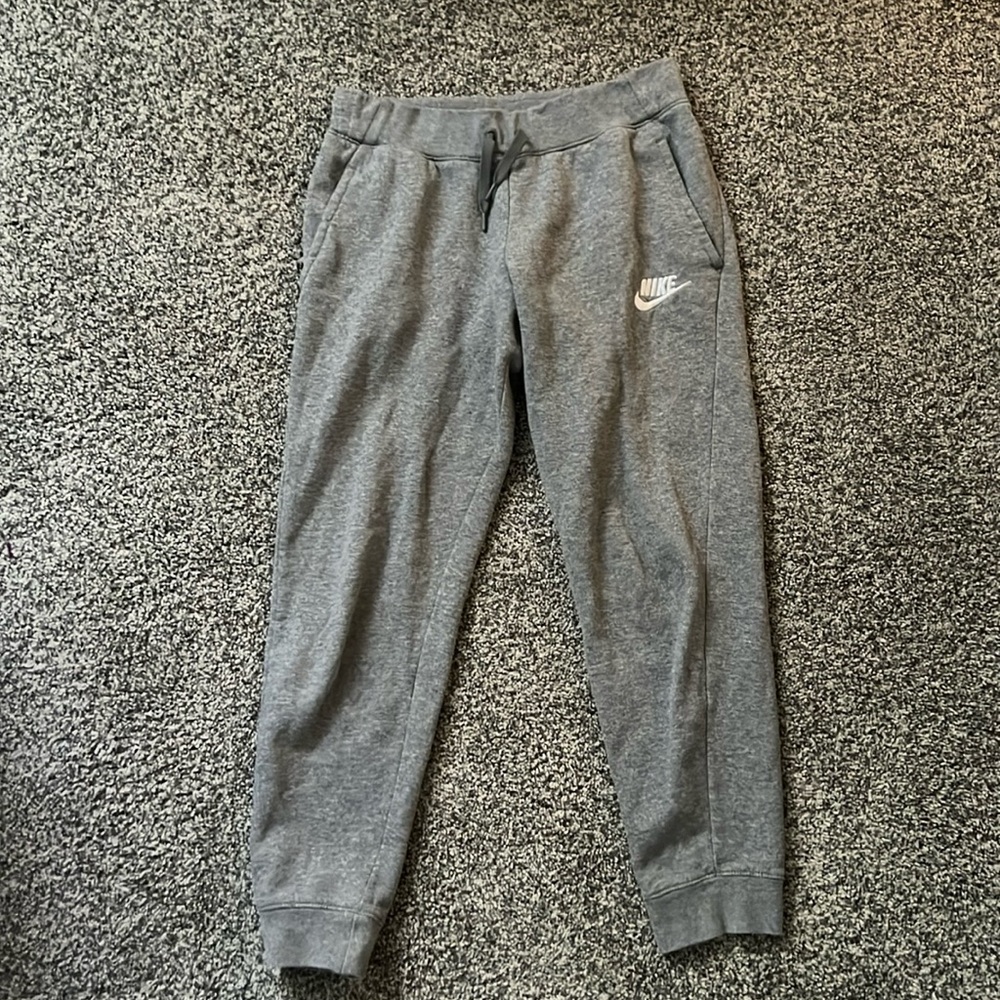 Youth Nike jogger pants